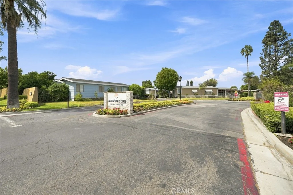 1919 W Coronet Avenue Unit 200, Anaheim, CA 92801