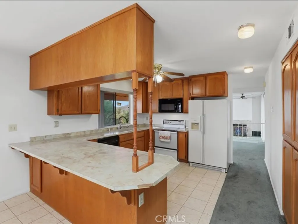 Additional image 12 of 22636 Inspiration Pt, Canyon Lake, CA 92587