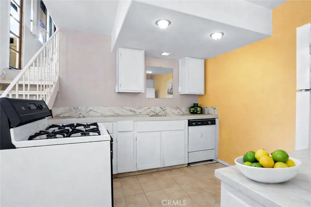 Additional image 54 of 15 La Crescenta Drive, Camarillo, CA 93010