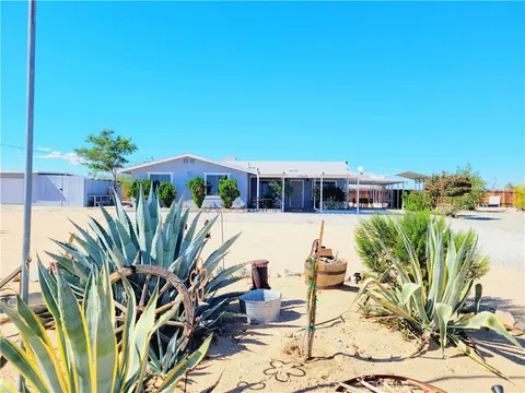 71257 Indian Trail, 29 Palms, CA MLS: JT25041634