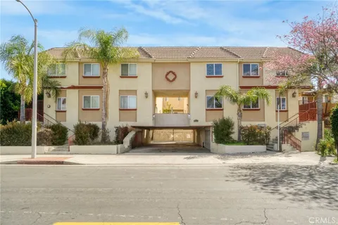 7142 Ethel Avenue Unit 1, North Hollywood, CA MLS: SR25069556