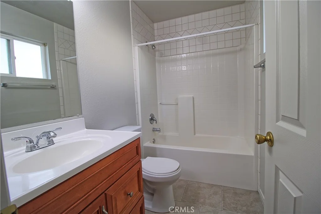 384 N Murray St, Banning, CA 92220