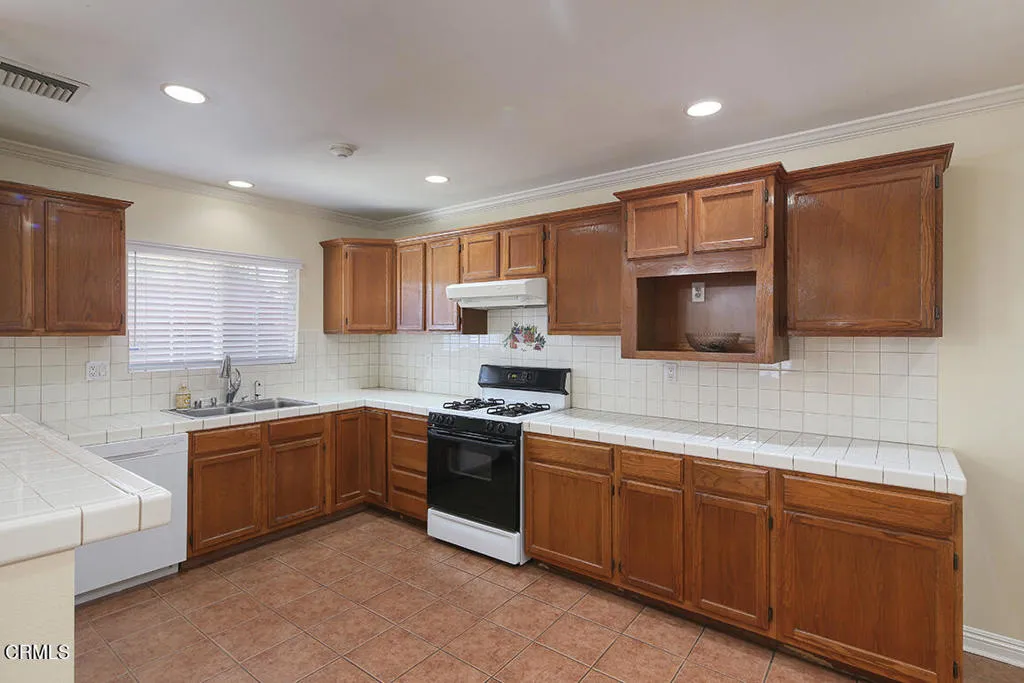 Additional image 7 of 2813 Silver Street, Los Angeles, CA 90065