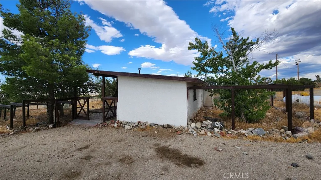 Additional image 17 of 30650 233rd St E, Llano, CA 93544