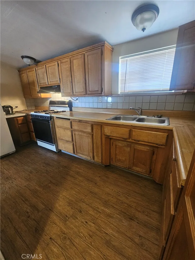 Additional image 25 of 30650 233rd St E, Llano, CA 93544