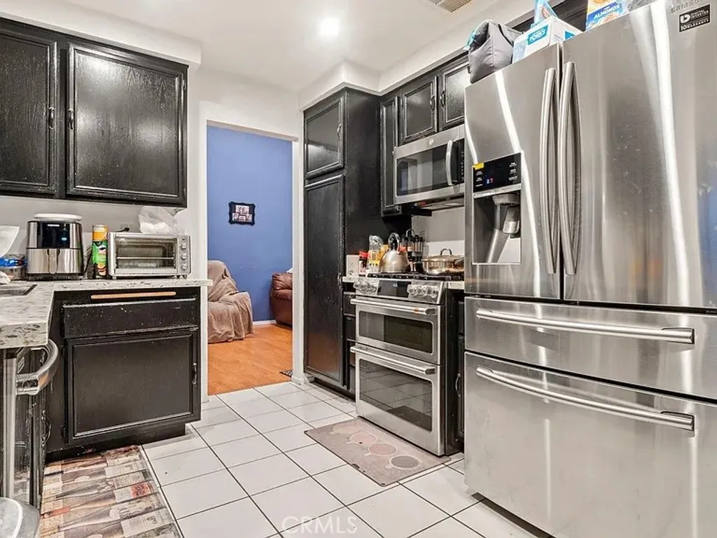 Additional image 7 of 3041 Caminito Lane, Palmdale, CA 93550