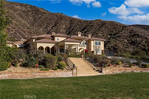 475 W 26th Street, Upland, CA 91784 - MLS#: CV25019713