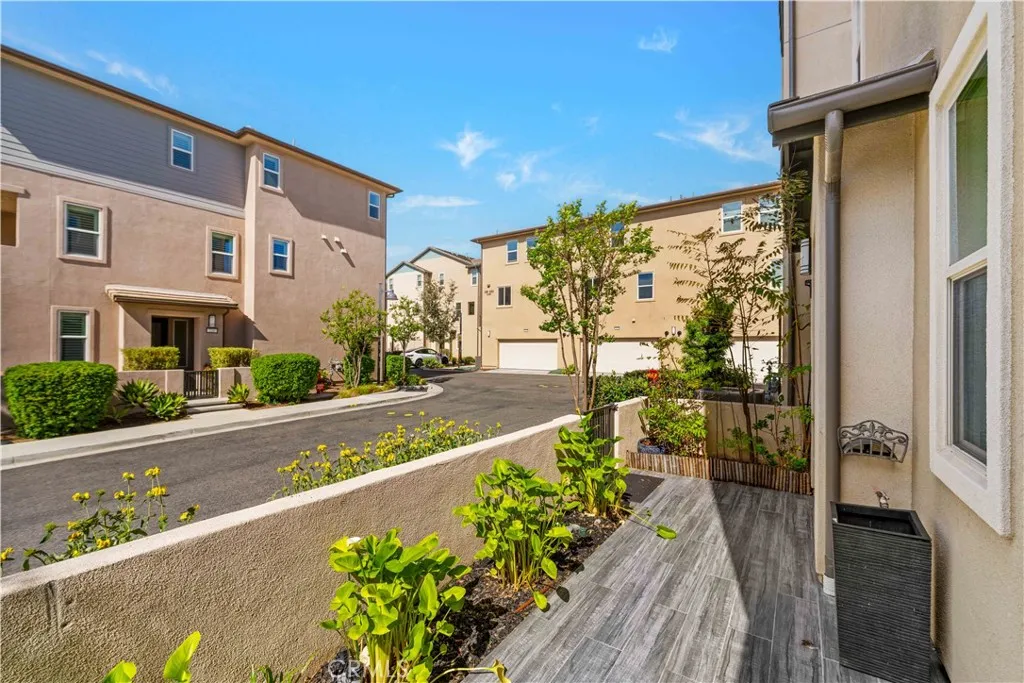 Additional image 34 of 236 keeper, Irvine, CA 92618