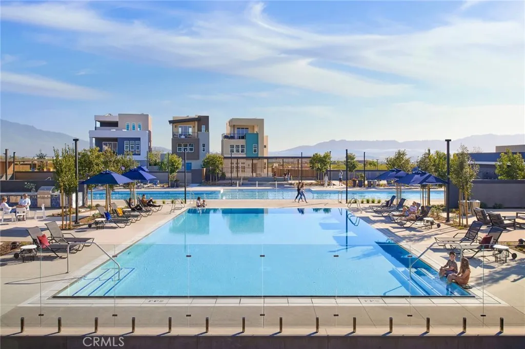 Additional image 6 of 236 keeper, Irvine, CA 92618