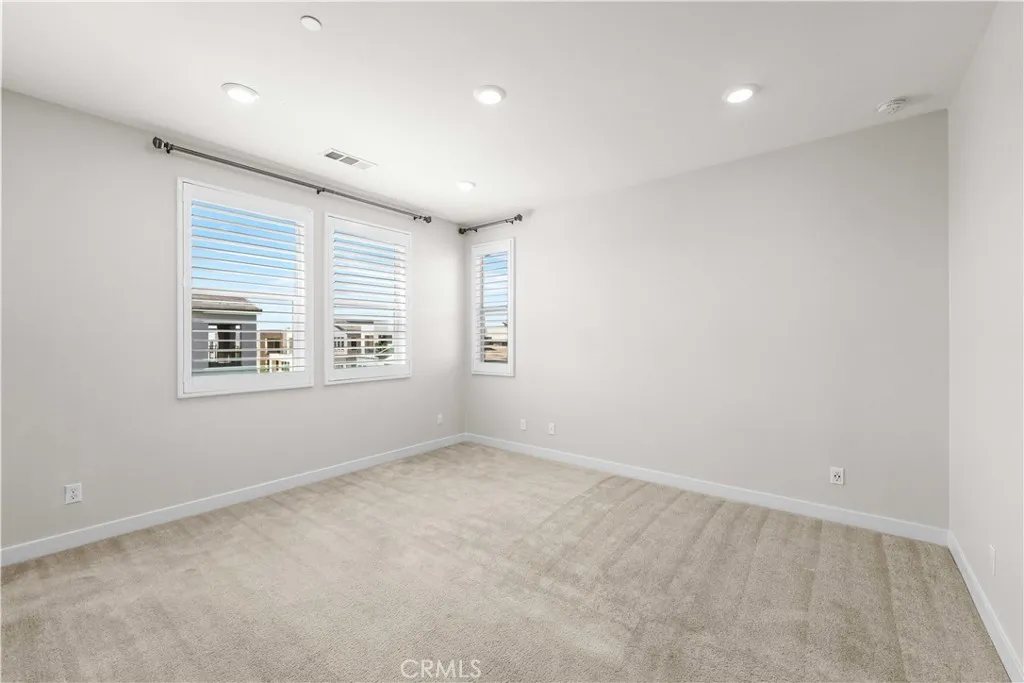 Additional image 23 of 236 keeper, Irvine, CA 92618