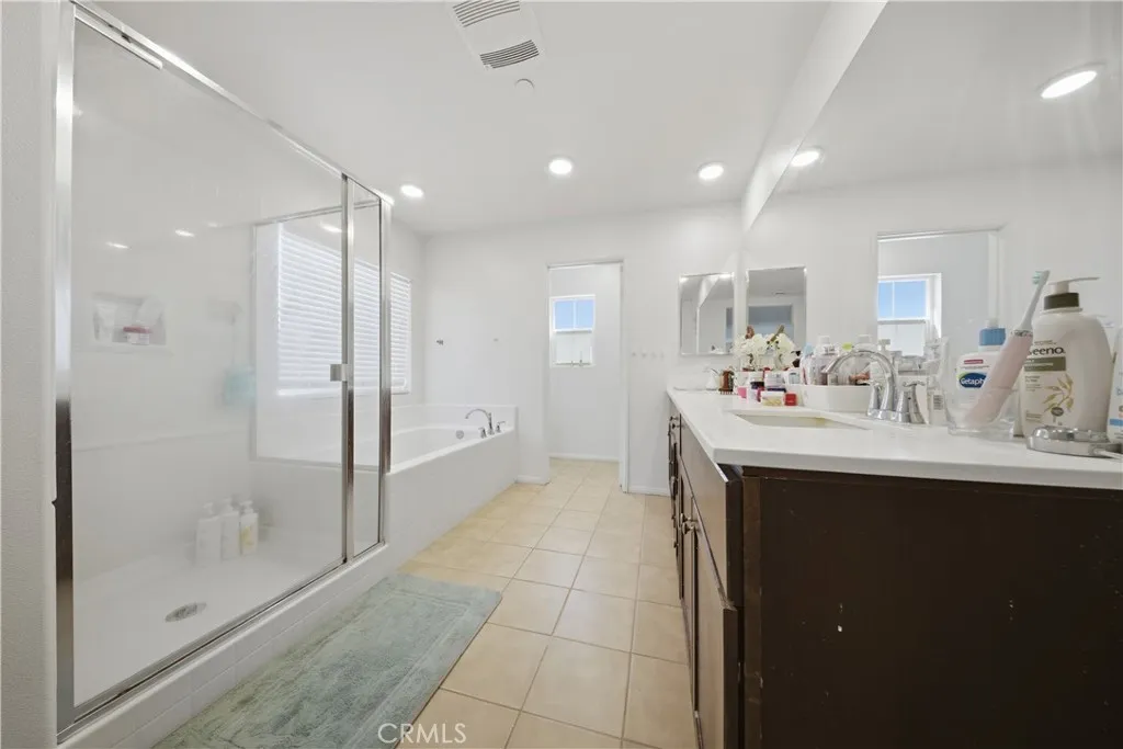 Additional image 16 of 44137 37th St W, Lancaster, CA 93536