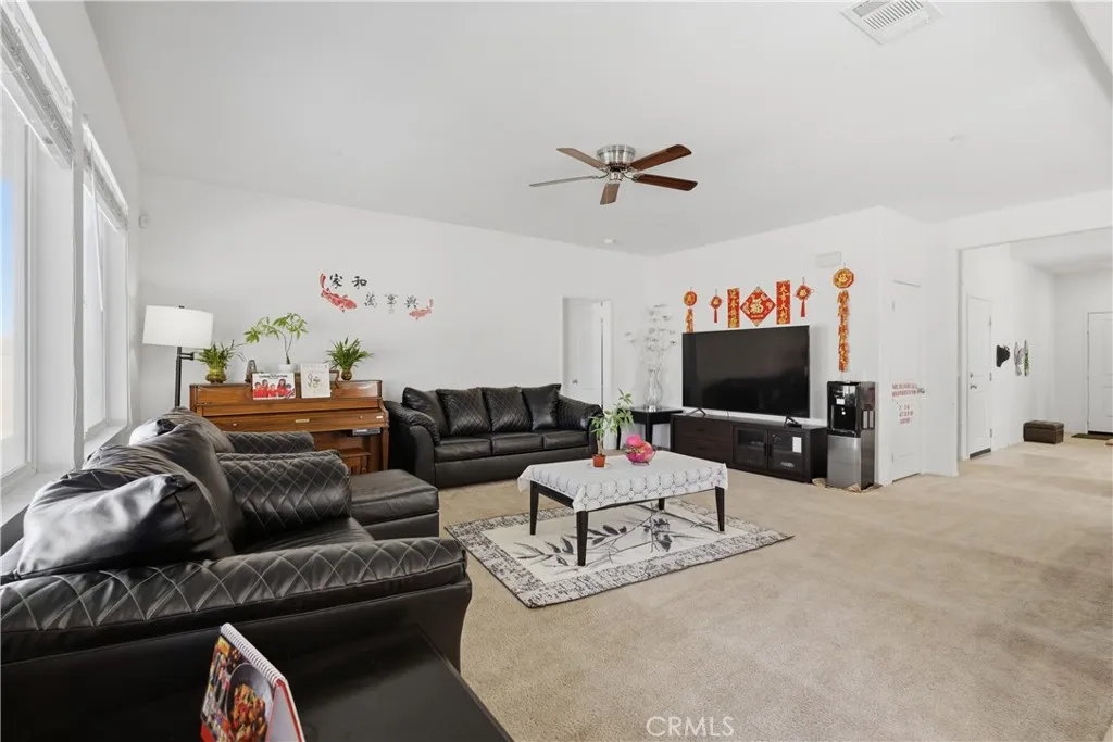 Additional image 31 of 44137 37th St W, Lancaster, CA 93536