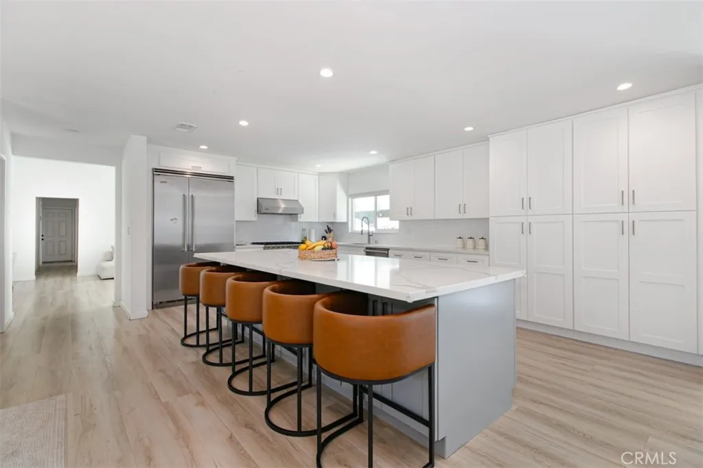 Additional image 42 of 22841 Calvert St, Woodland Hills, CA 91367