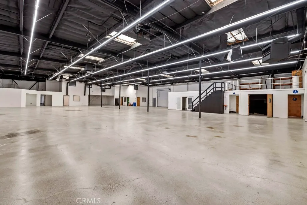 Additional image 15 of 25230 Avenue Stanford, Valencia, CA 91355