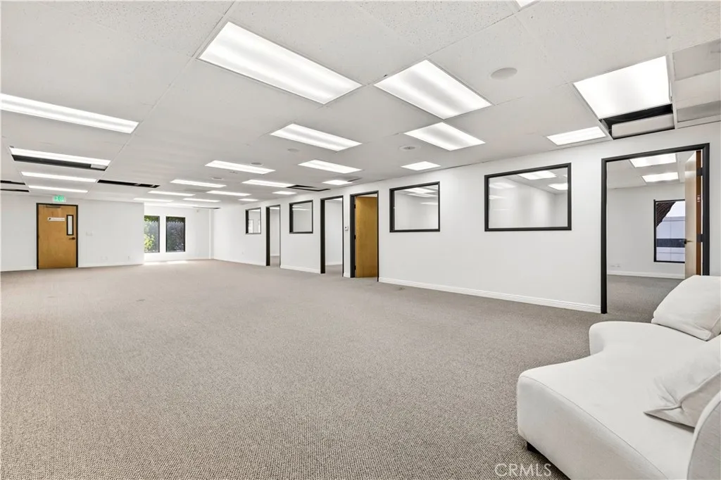 Additional image 43 of 25230 Avenue Stanford, Valencia, CA 91355