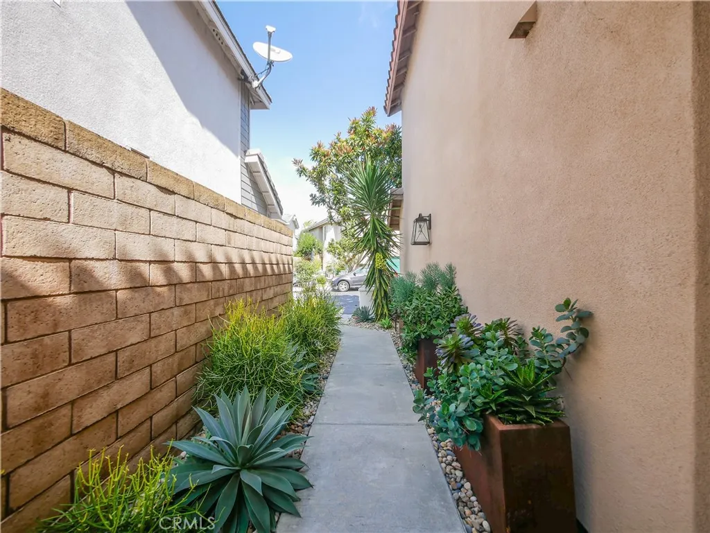 Additional image 8 of 1064 Moreno Way, Placentia, CA 92870