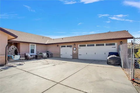 7575 Rancho Road, Wrightwood, CA MLS: IG25044806