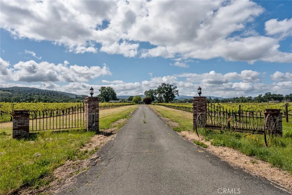 Additional image 112 of 4720 Clark Dr, Kelseyville, CA 95451