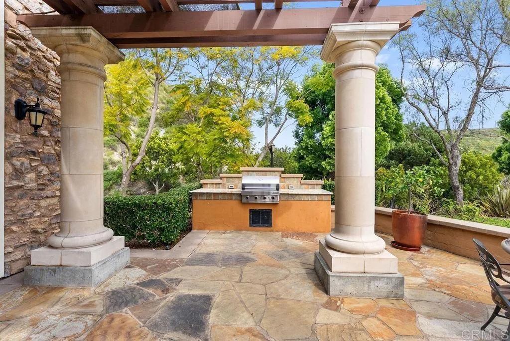 Additional image 42 of 2712 Villas Way, San Diego, CA 92108