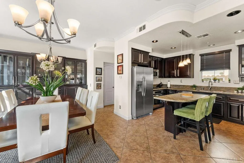 Additional image 11 of 2712 Villas Way, San Diego, CA 92108