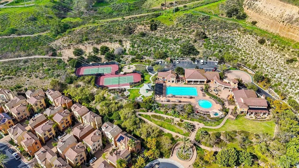 Additional image 47 of 2712 Villas Way, San Diego, CA 92108