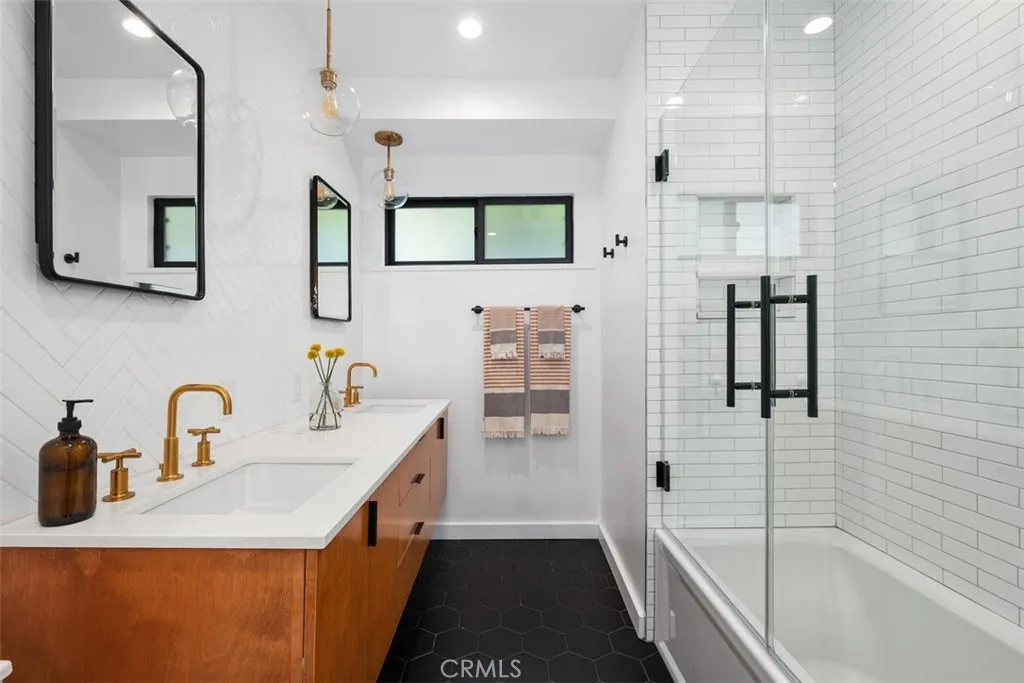 Additional image 54 of 1835 E Florida Street, Long Beach, CA 90802