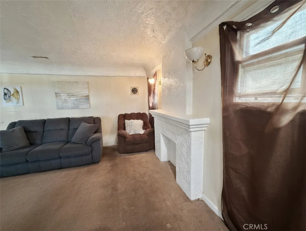 Additional image 23 of 1324 W 101st St, Los Angeles, CA 90044