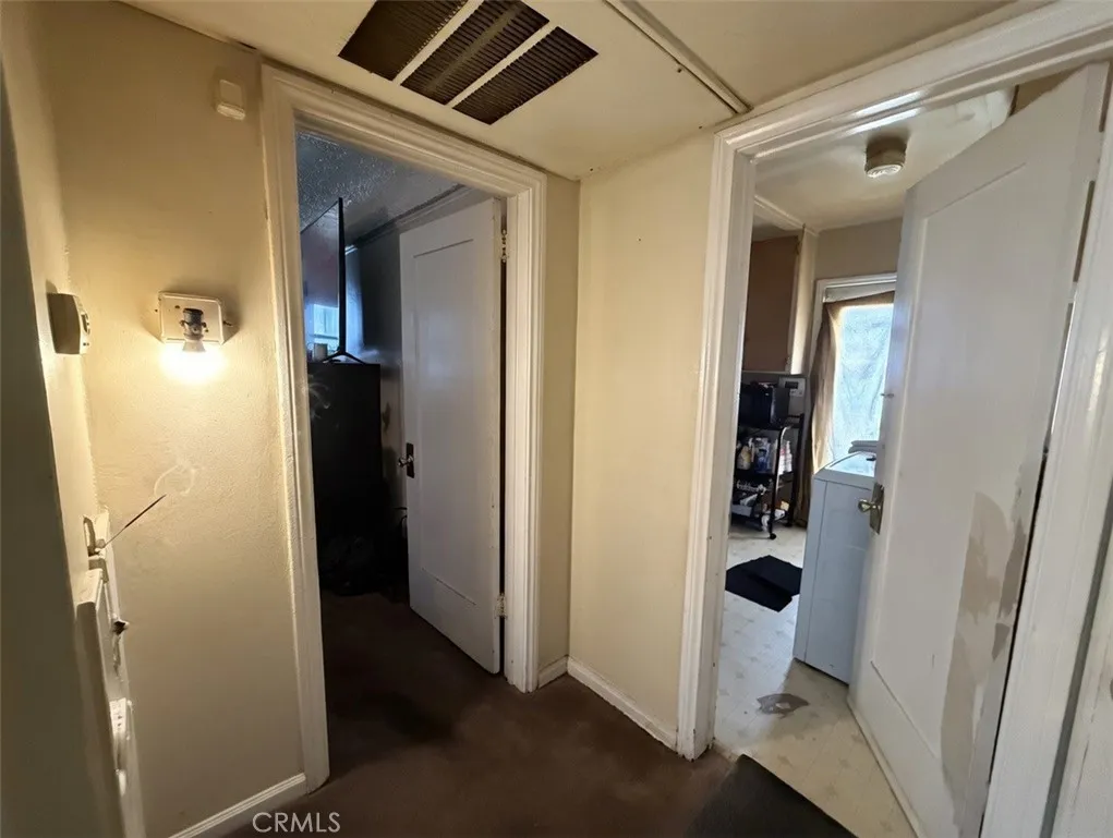 Additional image 30 of 1324 W 101st St, Los Angeles, CA 90044