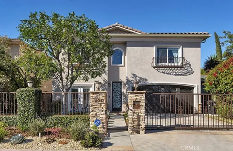 4941 Aqueduct Avenue, Encino, CA 91436 - MLS#: SR25009464