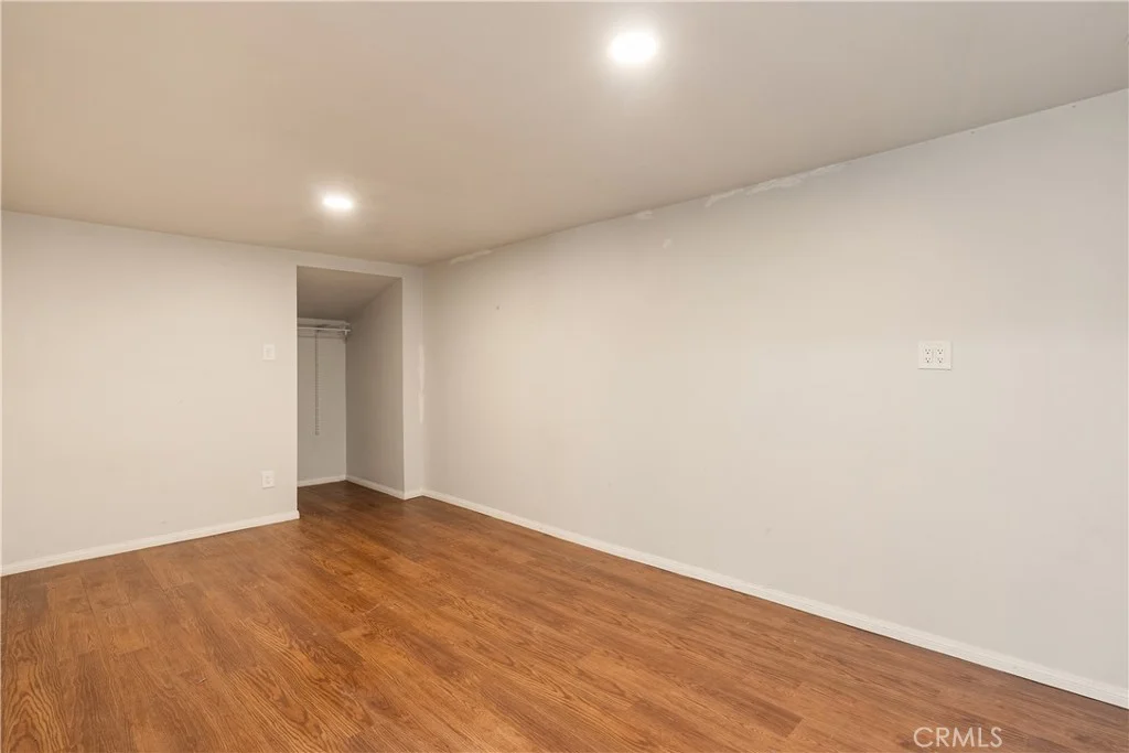 1195 N Campus Avenue, Upland, CA 91786