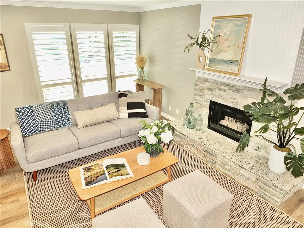 Additional image 48 of 36 Corona Avenue Unit A, Long Beach, CA 90803