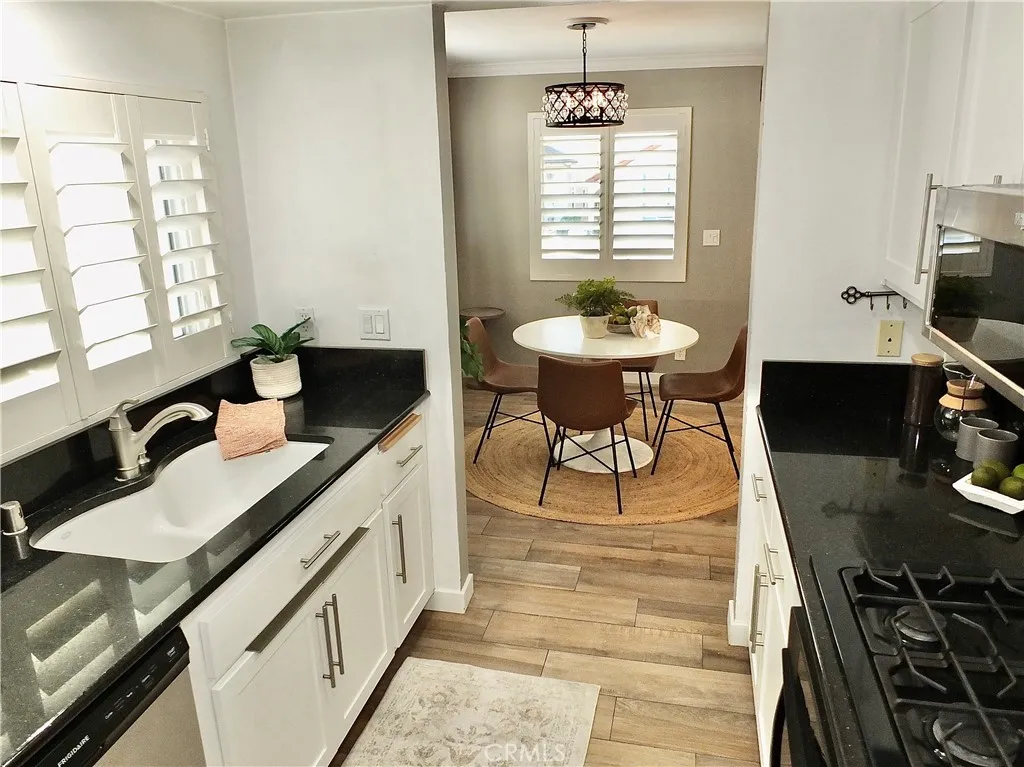 Additional image 35 of 36 Corona Avenue Unit A, Long Beach, CA 90803