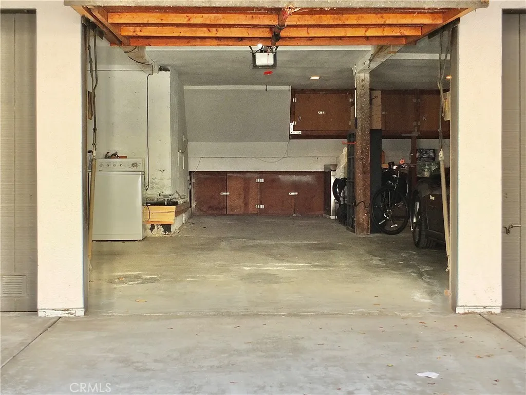 Additional image 56 of 36 Corona Avenue Unit A, Long Beach, CA 90803