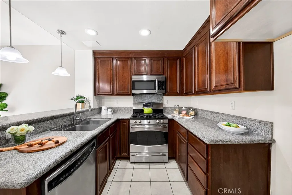 Additional image 4 of 22919 Mariposa Avenue Unit 307, Torrance, CA 90502