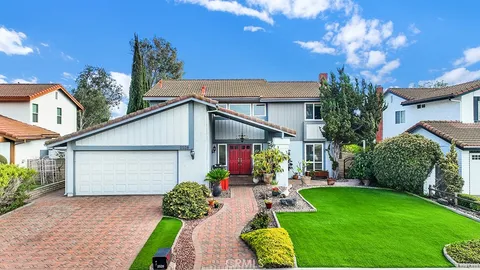 2528 Larkwood Drive, Fullerton, CA 92833 - MLS#: RS25042220
