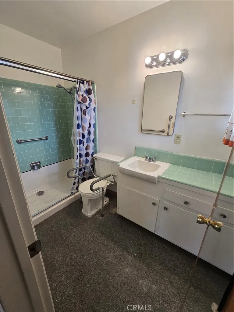 Additional image 10 of 11173 Montlake Drive, Riverside, CA 92505