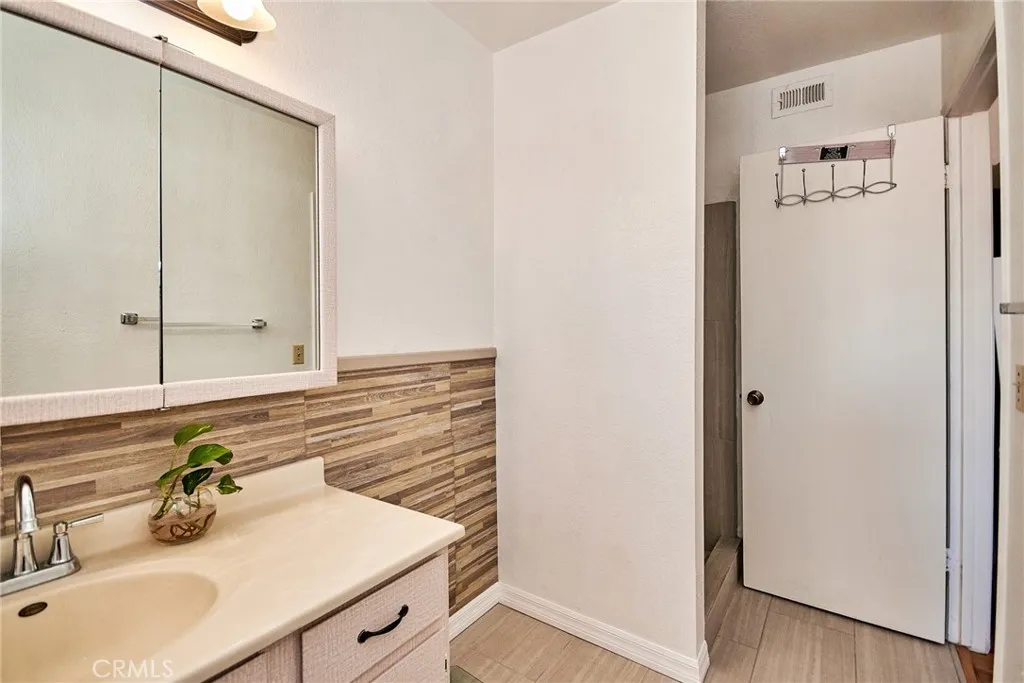 Additional image 22 of 11829 Ferris Road Unit C, El Monte, CA 91732