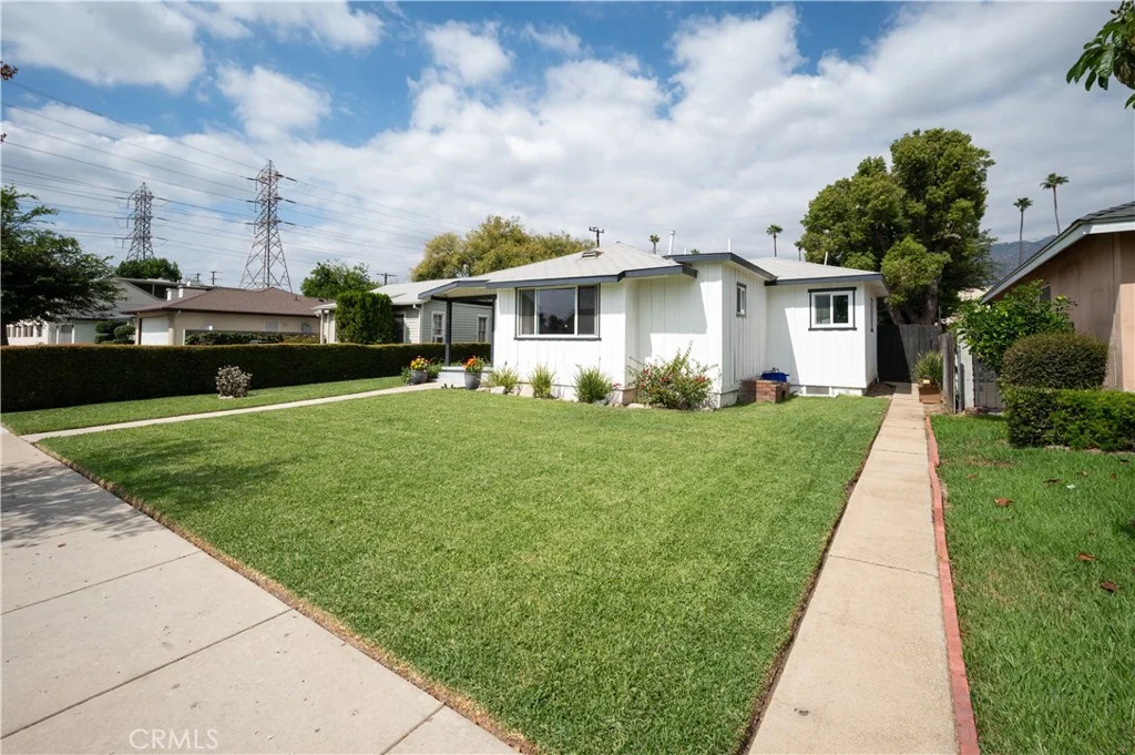 3149 E Green St, Pasadena, CA 91107 photo 3