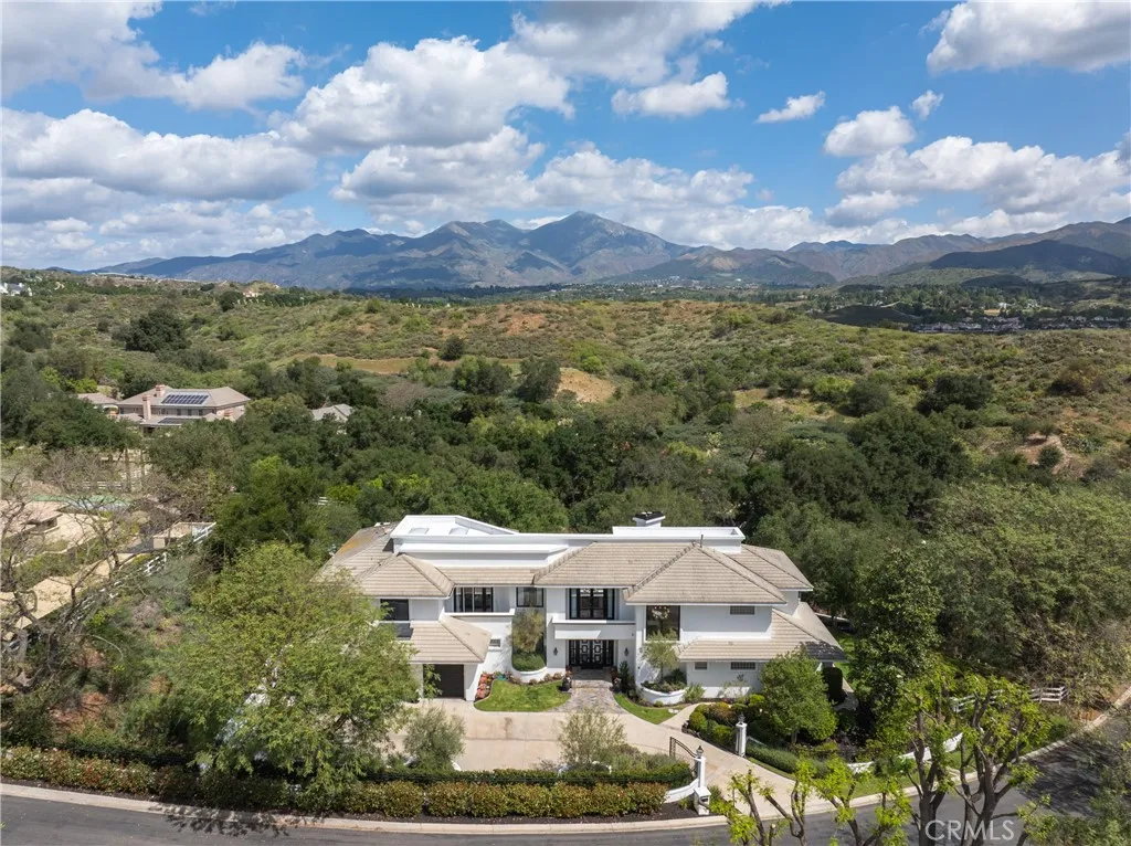 8 Palomino, Coto De Caza, CA 92679