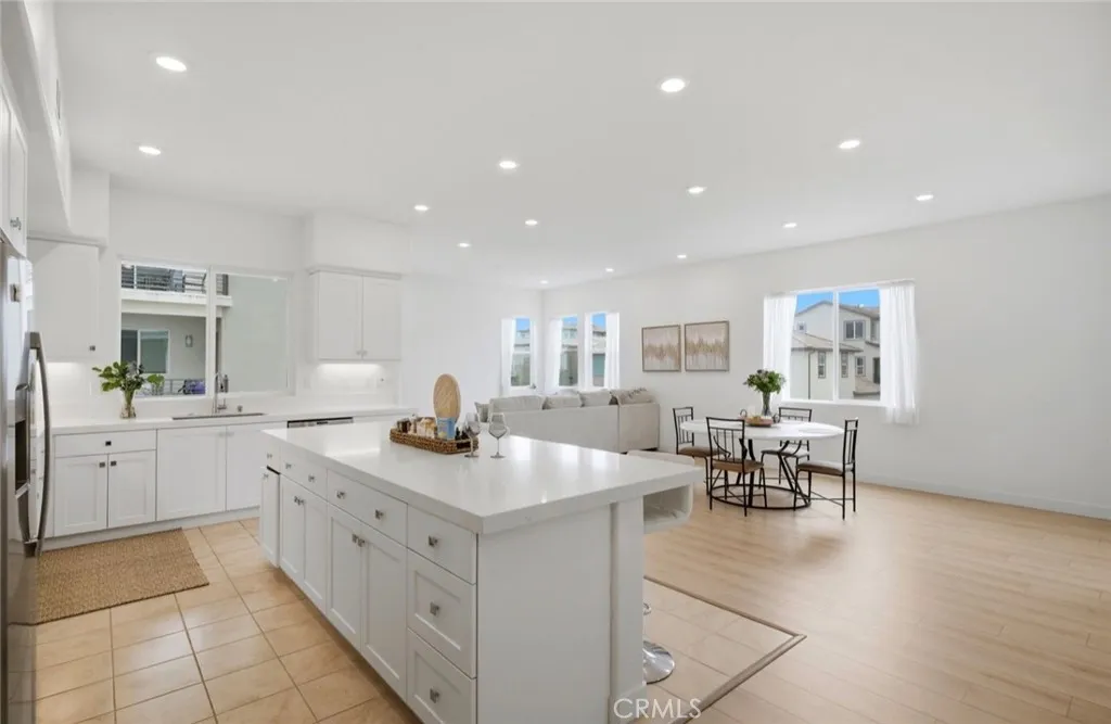 Additional image 41 of 175 Sash, Irvine, CA 92618