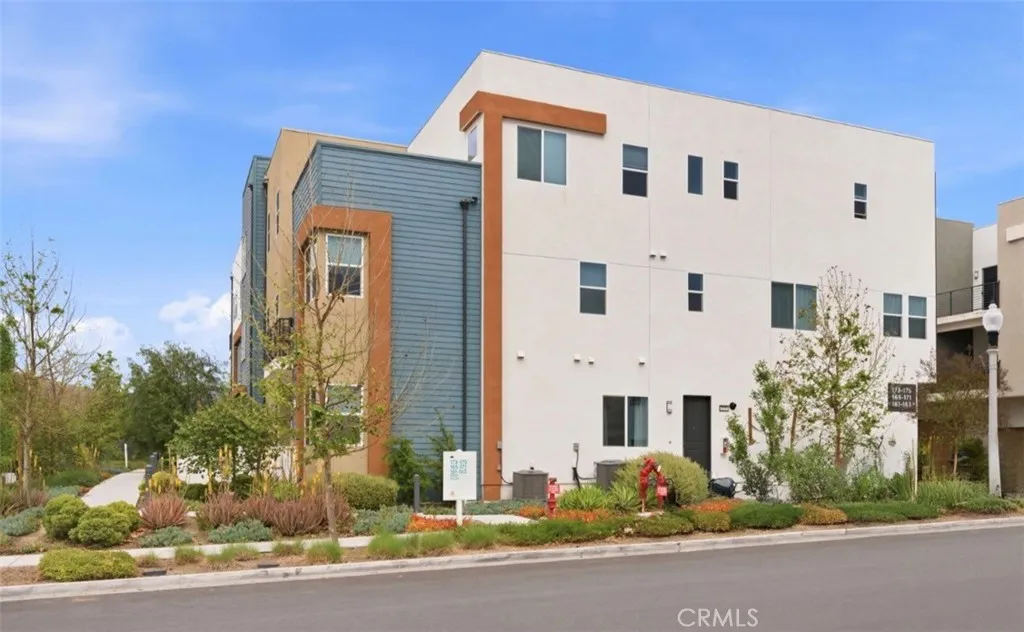 Additional image 61 of 175 Sash, Irvine, CA 92618