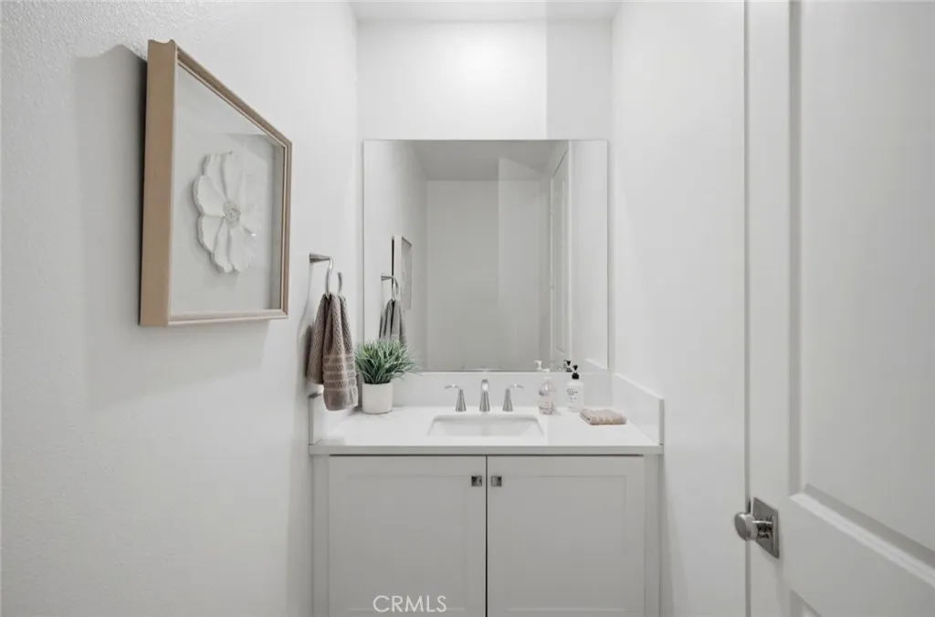 Additional image 10 of 175 Sash, Irvine, CA 92618