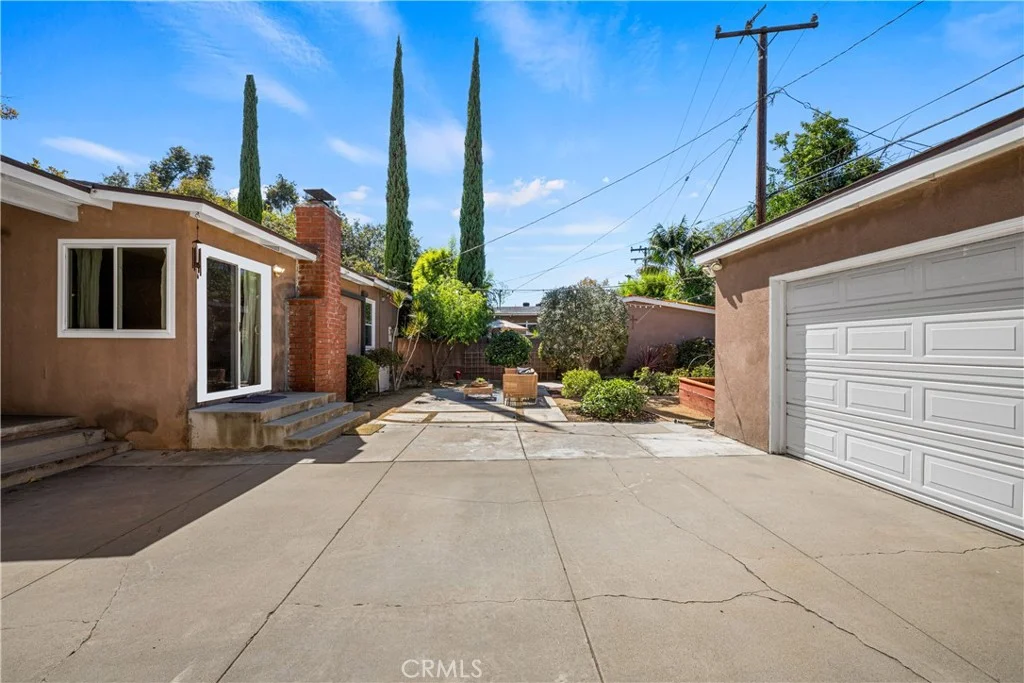 5835 E Adderley Drive, Long Beach, CA 90808