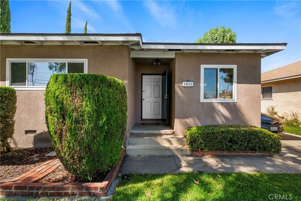5835 E Adderley Drive, Long Beach, CA 90808 photo 5