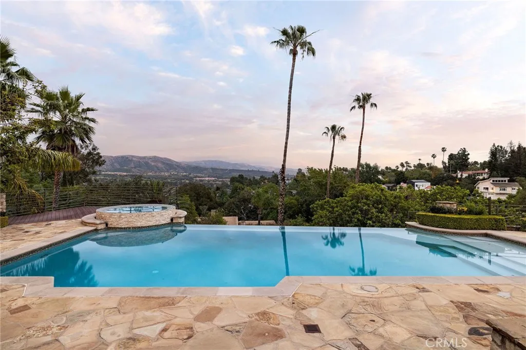 Additional image 135 of 11262 Skyline Dr, North Tustin, CA 92705