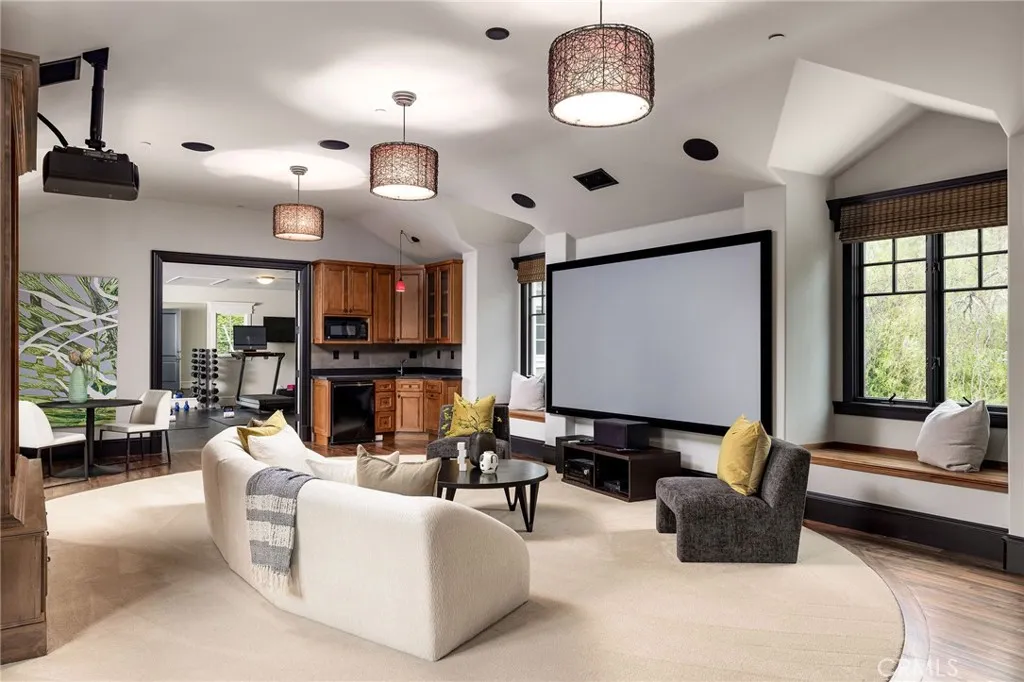 Additional image 117 of 11262 Skyline Dr, North Tustin, CA 92705
