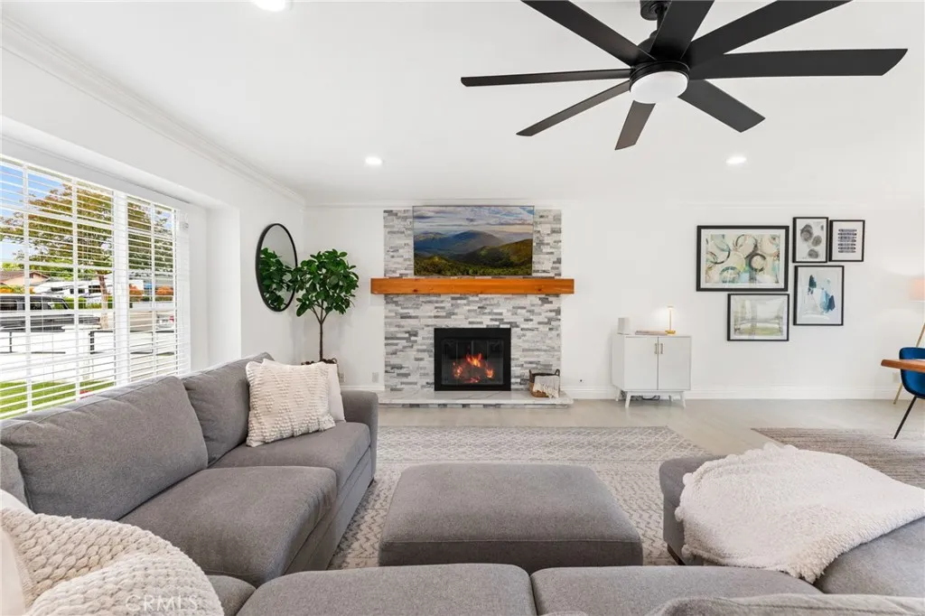 Additional image 36 of 608 E Collins Avenue, Orange, CA 92867