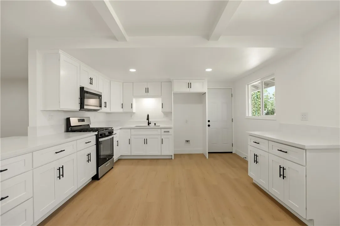 Additional image 50 of 384 W 7th St, Upland, CA 91786