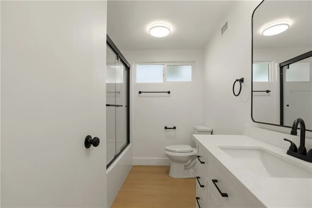Additional image 17 of 384 W 7th St, Upland, CA 91786