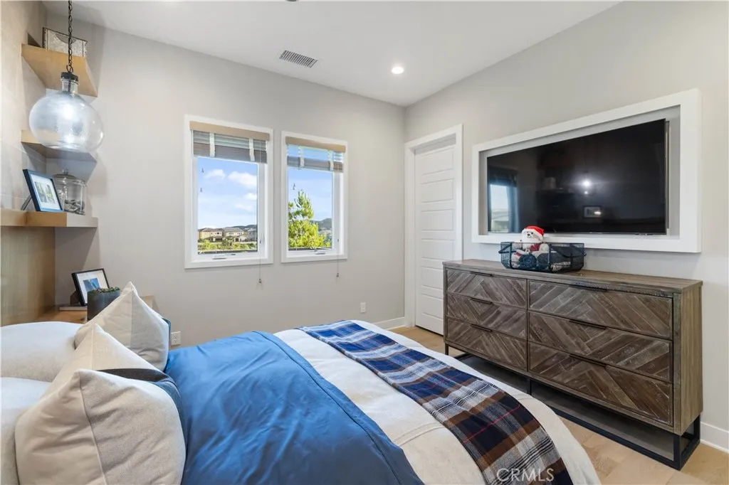 Additional image 53 of 12401 Ridge Line Gate Court, Porter Ranch, CA 91326